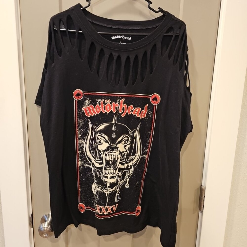 Torrid 0 0X Motörhead Black T-Shirt Tee Slashed Plus Size 12 Oversized